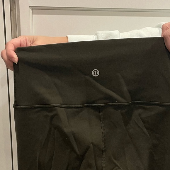 LULULEMON OLIVE GREEN WUNDER UNDER LUON LEGGINGS - Picture 2 of 3